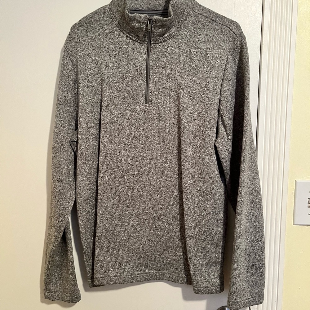 Mens old navy 1/4 zip pull over